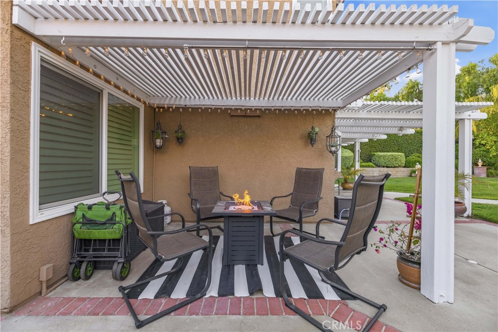 22029 Rodeffer Place Saugus, CA 91350 - Photo 50 of 53