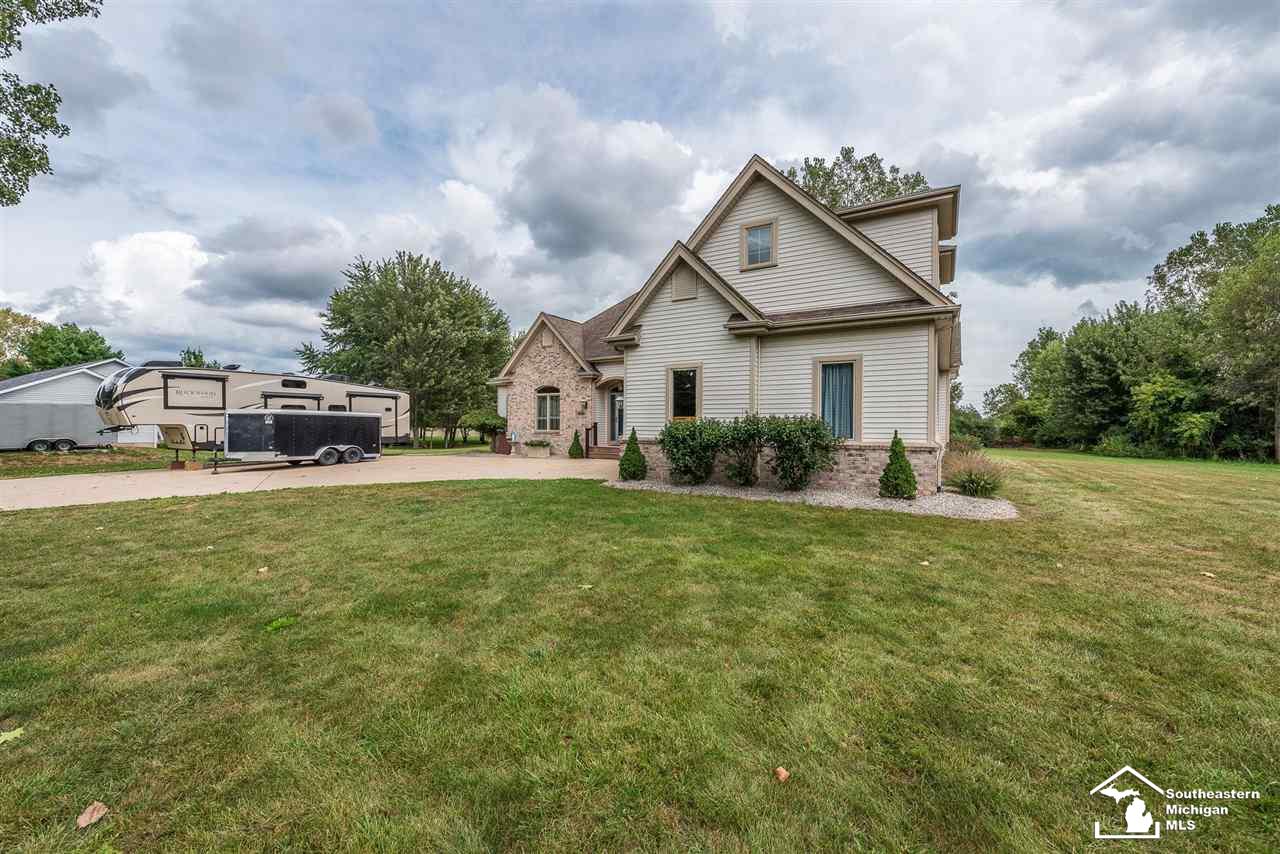 2870 Vivian Road Monroe, MI 48162 - Photo 2 of 33