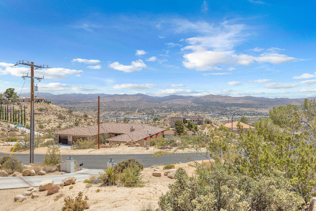 57494 Bandera Road Yucca Valley, CA 92284 - Photo 57 of 82 IMG_5213