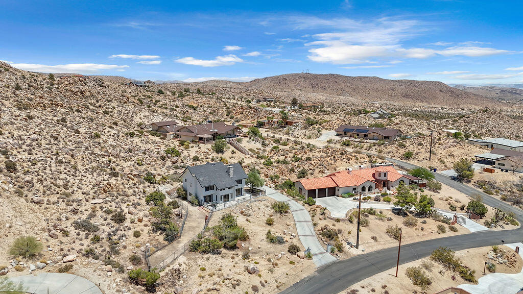 57494 Bandera Road Yucca Valley, CA 92284 - Photo 70 of 82 PhotoJul032025,125418PM(1)