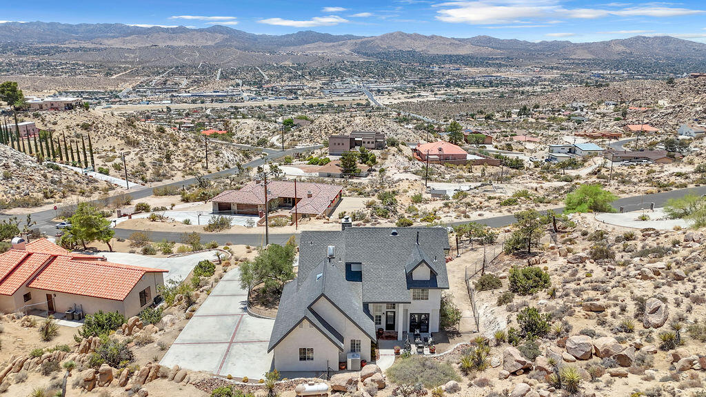 57494 Bandera Road Yucca Valley, CA 92284 - Photo 75 of 82 PhotoJul032025,125559PM(1)