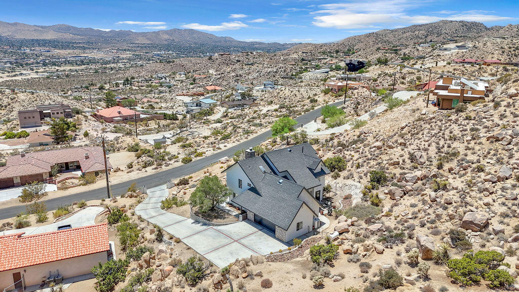 57494 Bandera Road Yucca Valley, CA 92284 - Photo 76 of 82 PhotoJul032025,125611PM(1)