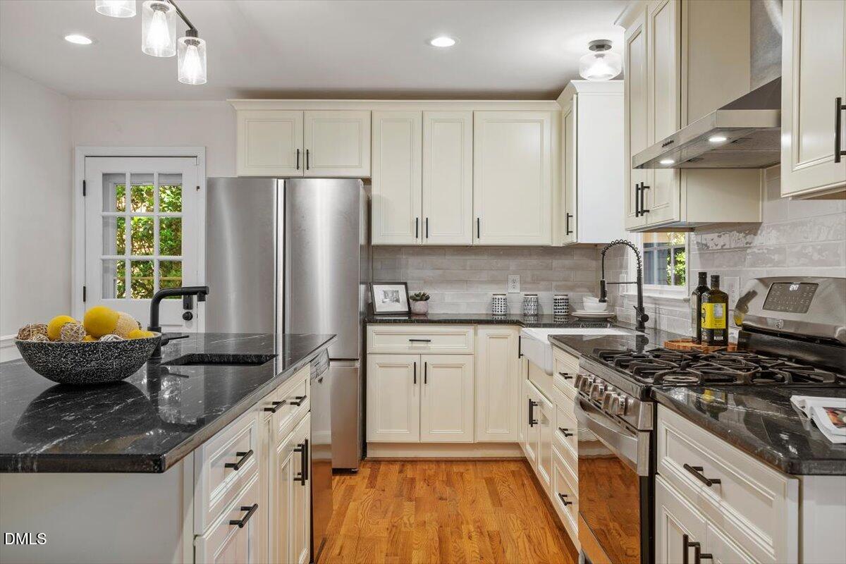 308 Rustic Ridge Road Cary, NC 27511 - Photo 12 of 41