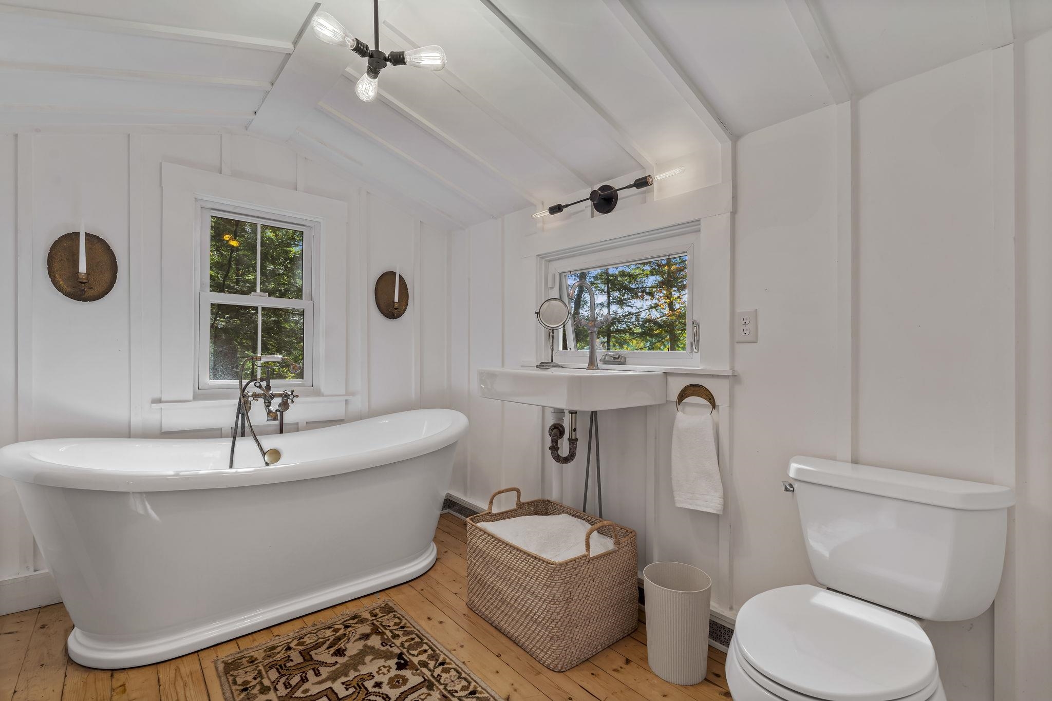 62 County Road Hillsborough, NH 03244 - Photo 17 of 47