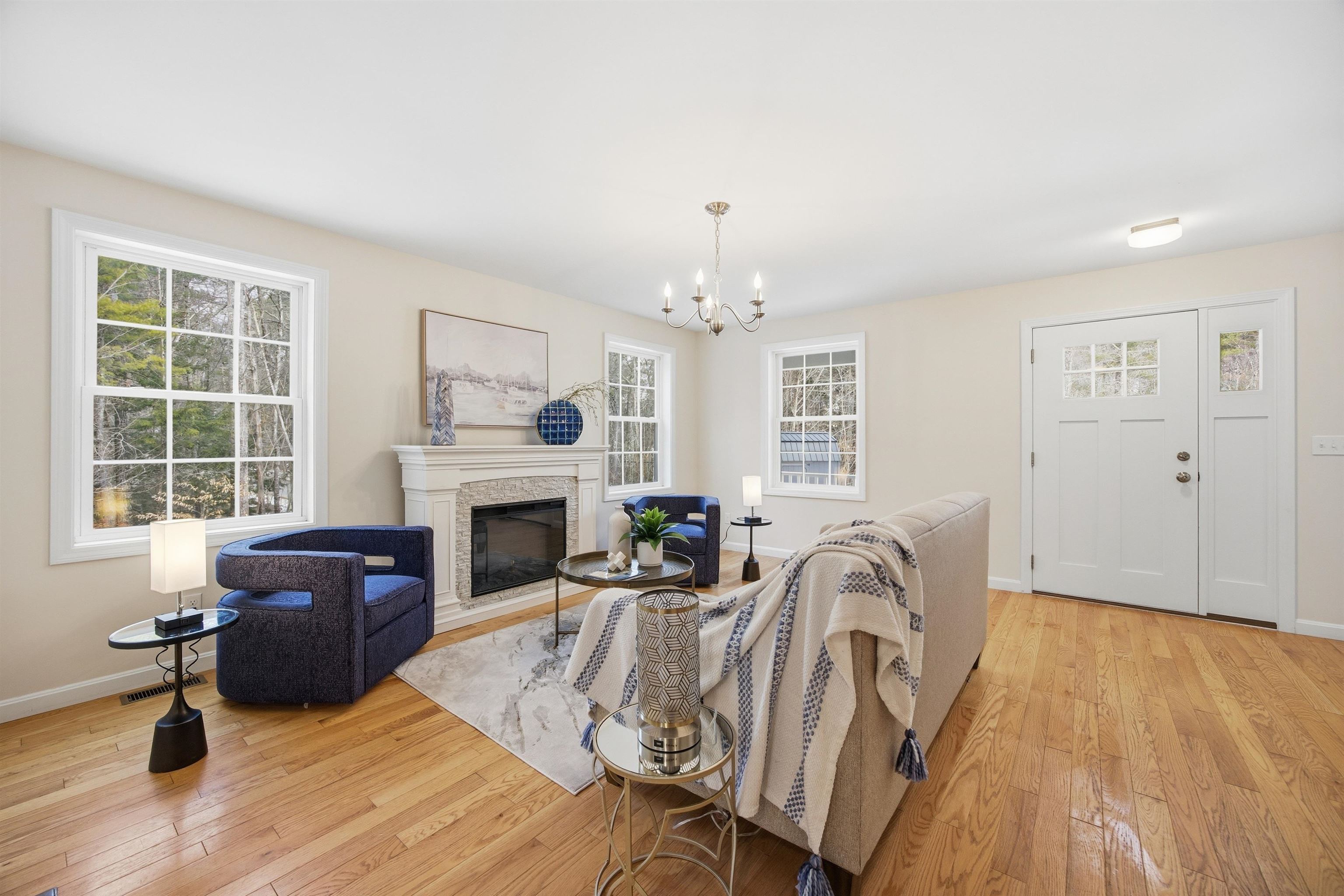 1 French Road Epping, NH 03042 - Photo 2 of 28