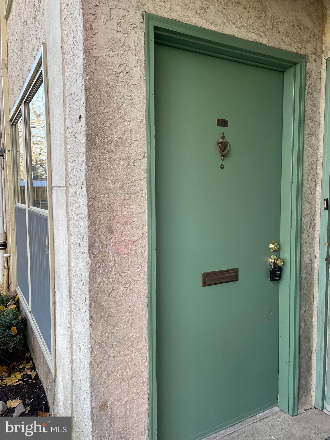 441 Tomlinson Road, Unit J10 Philadelphia, PA 19116 - Photo 3 of 26 Gallery Image 3