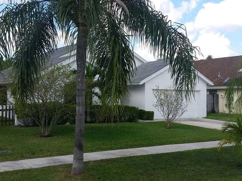 22569 Blue Fin Trail Boca Raton, FL 33428 - Photo 1 of 12 Exterior Front