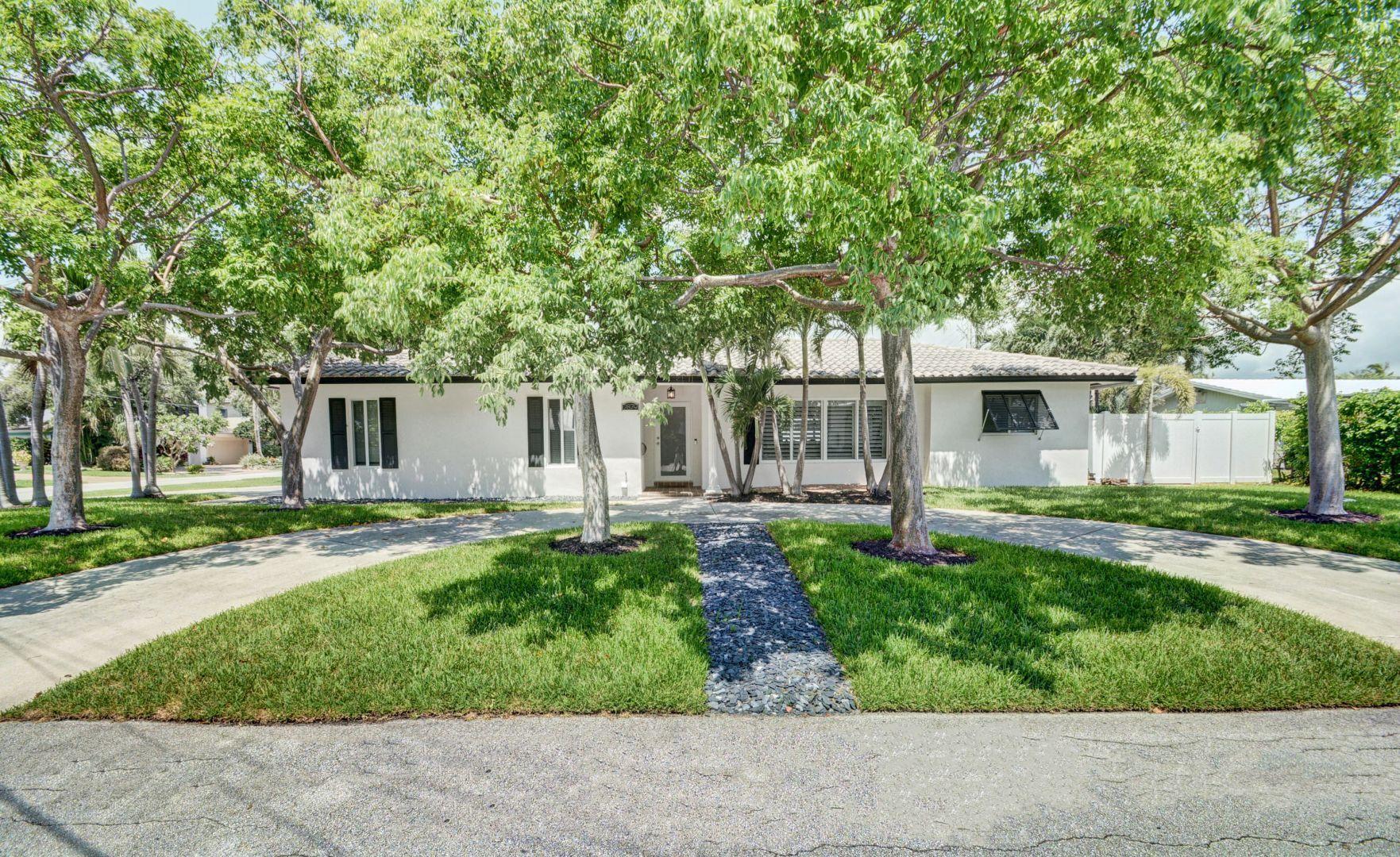 2879 Northeast 33rd Street Lighthouse Point, FL 33064 - Photo 1 of 39 2879 NE 33rd St