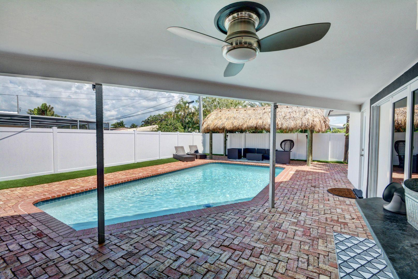 2879 Northeast 33rd Street Lighthouse Point, FL 33064 - Photo 32 of 39 2879 NE 33rd St