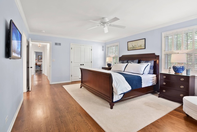 600 Glenayre Drive Glenview, IL 60025 - Photo 13 of 33