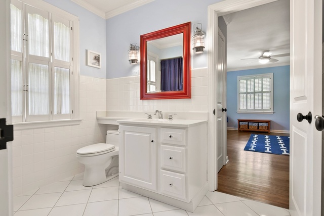 600 Glenayre Drive Glenview, IL 60025 - Photo 18 of 33