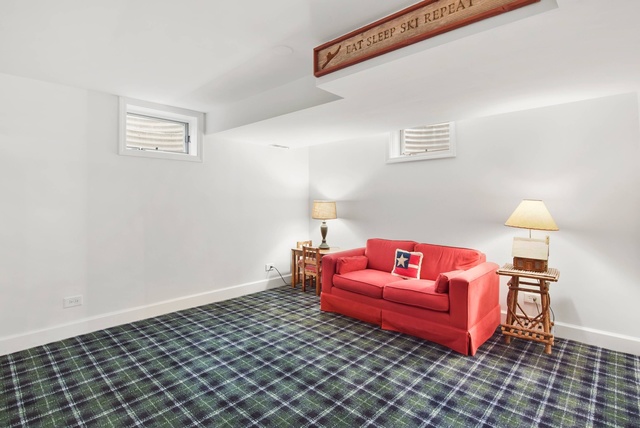 600 Glenayre Drive Glenview, IL 60025 - Photo 23 of 33