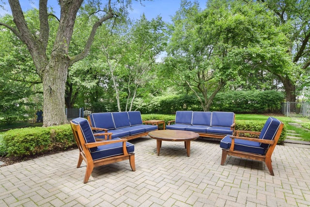 600 Glenayre Drive Glenview, IL 60025 - Photo 26 of 33