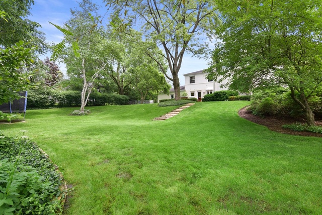 600 Glenayre Drive Glenview, IL 60025 - Photo 28 of 33