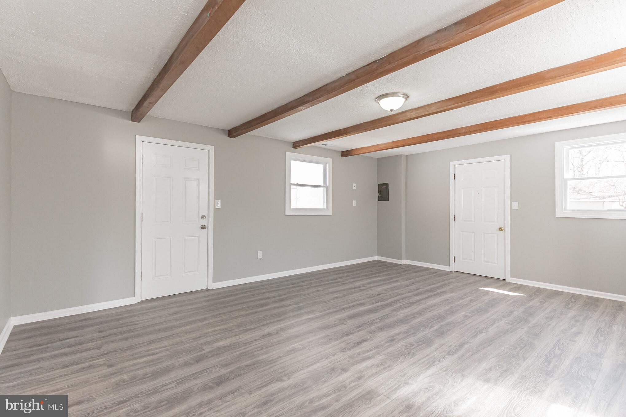 902 Crystal Road Edgewater, MD 21037 - Photo 12 of 31 Gallery Image 12