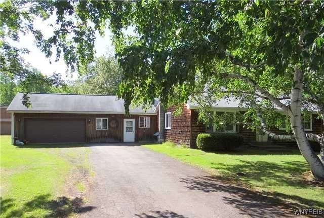 7360 Bear Ridge Road Pendleton, NY 14120 - Photo 1 of 1