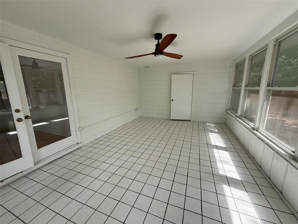 3929 Southwest 21st Street Gainesville, FL 32608 - Photo 10 of 15