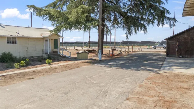 $1,350,000 | 12737 Westside Boulevard, Livingston, CA 95334