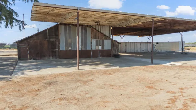 $1,350,000 | 12737 Westside Boulevard, Livingston, CA 95334