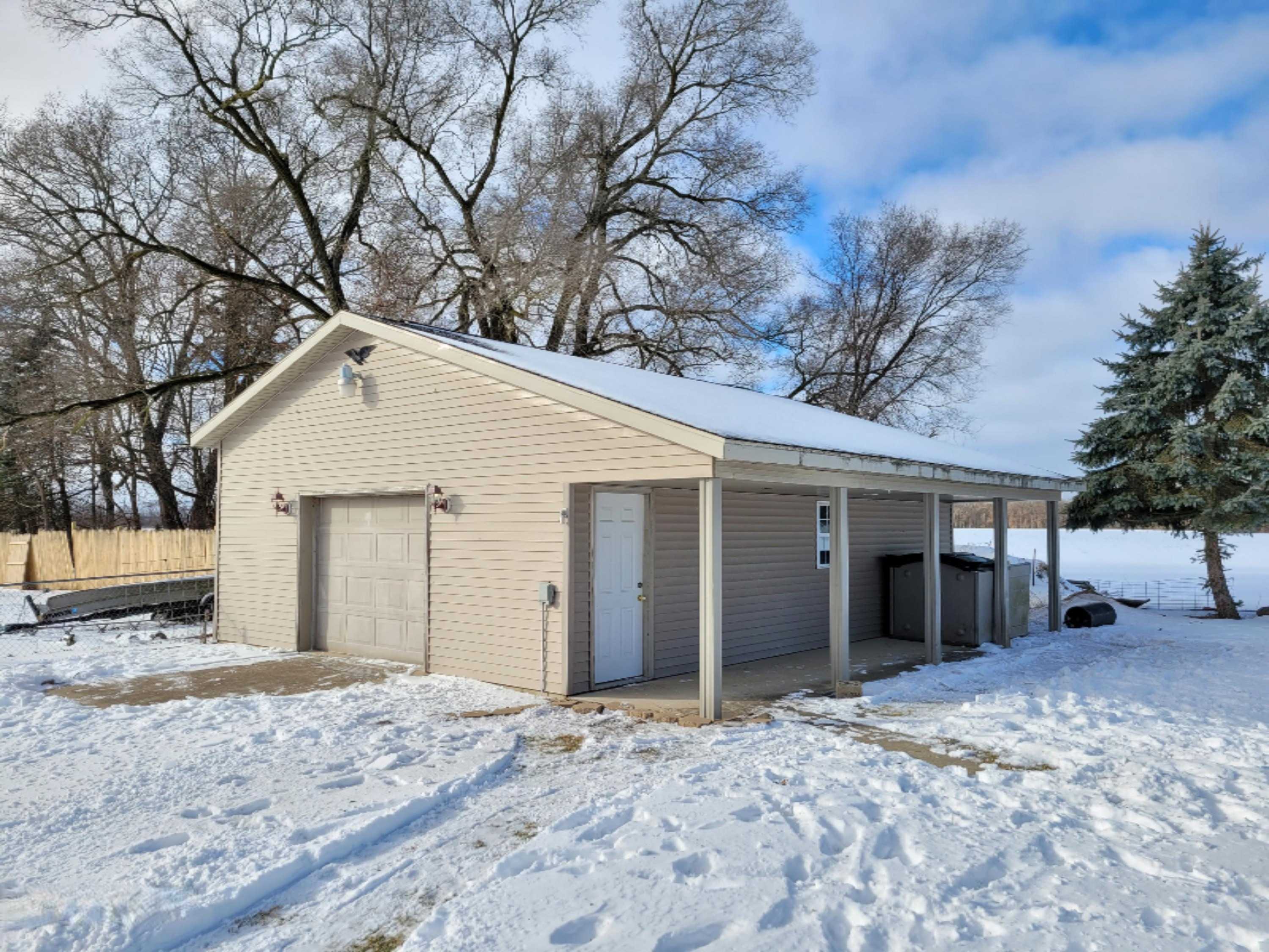 56210 Wilbur Road Three Rivers, MI 49093 - Photo 7 of 24 20210203_103029