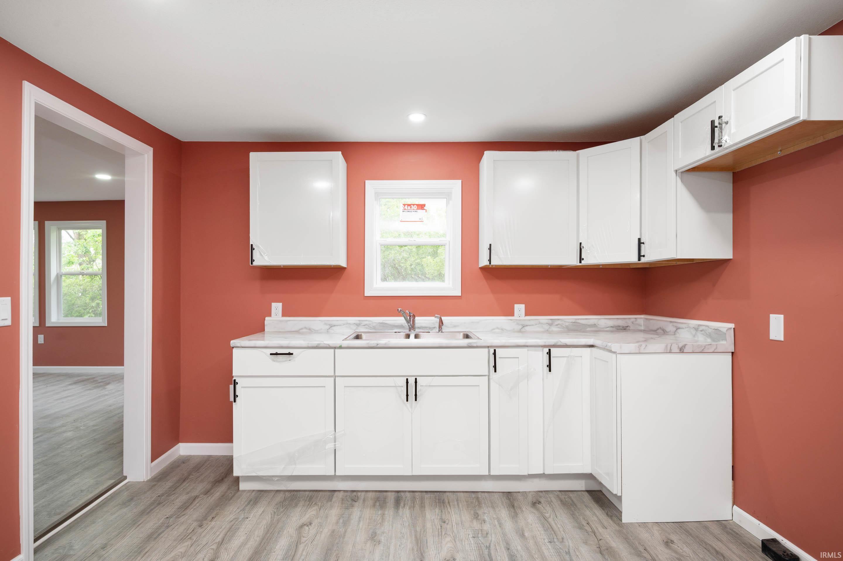 615 West Kickapoo Street Hartford City, IN 47348 - Photo 11 of 18