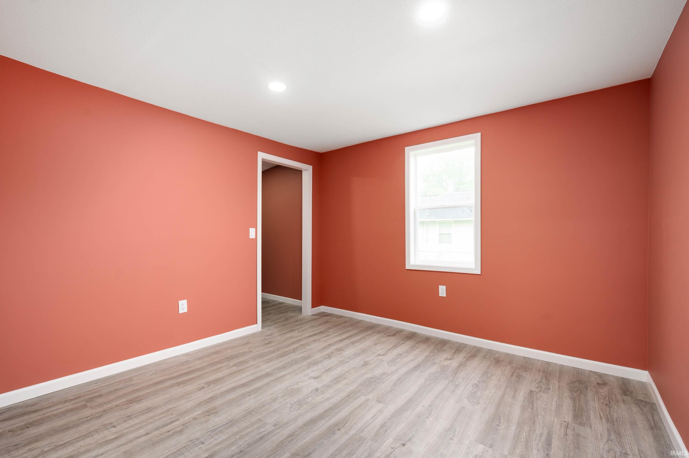 615 West Kickapoo Street Hartford City, IN 47348 - Photo 13 of 18