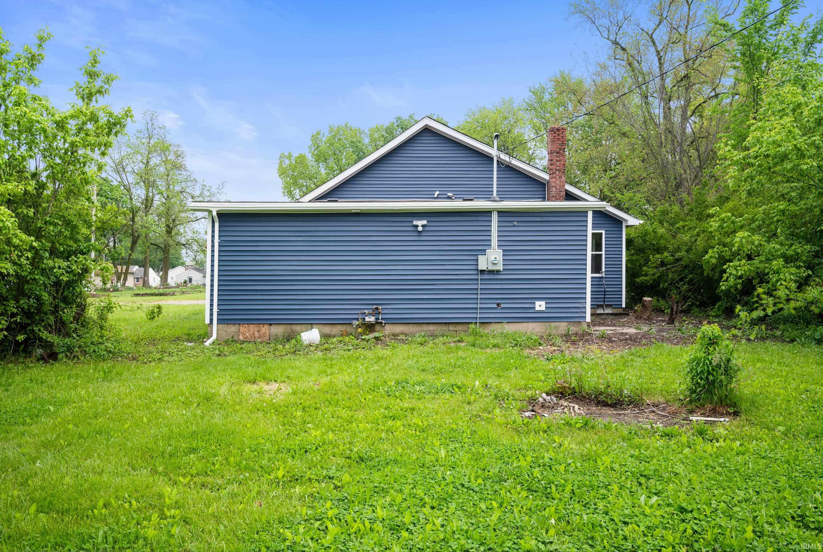 615 West Kickapoo Street Hartford City, IN 47348 - Photo 17 of 18