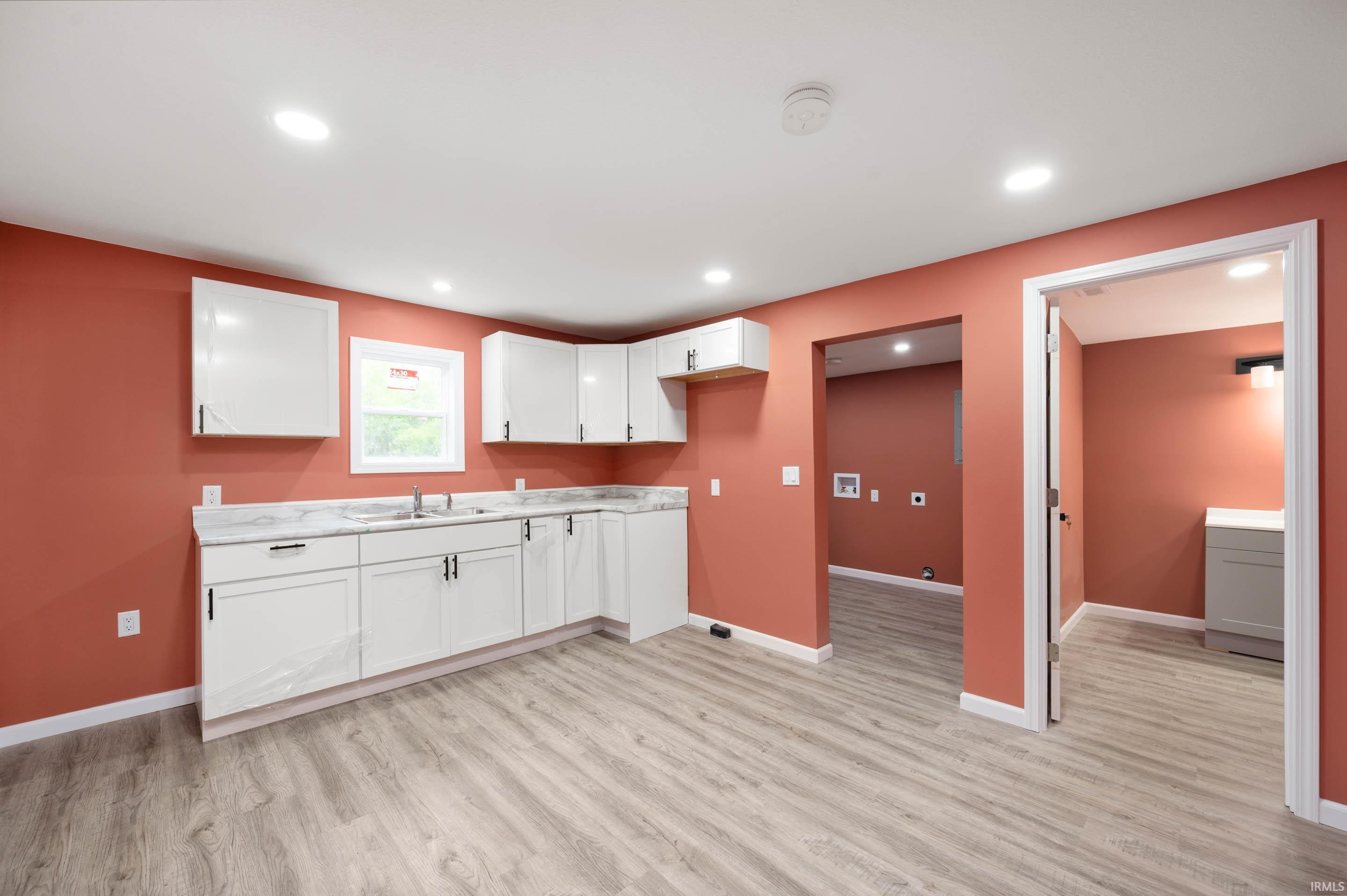 615 West Kickapoo Street Hartford City, IN 47348 - Photo 6 of 18