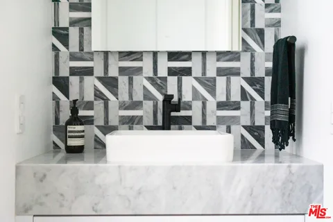 $1,495,000 | 1817 Penmar Avenue, Venice, CA 90291