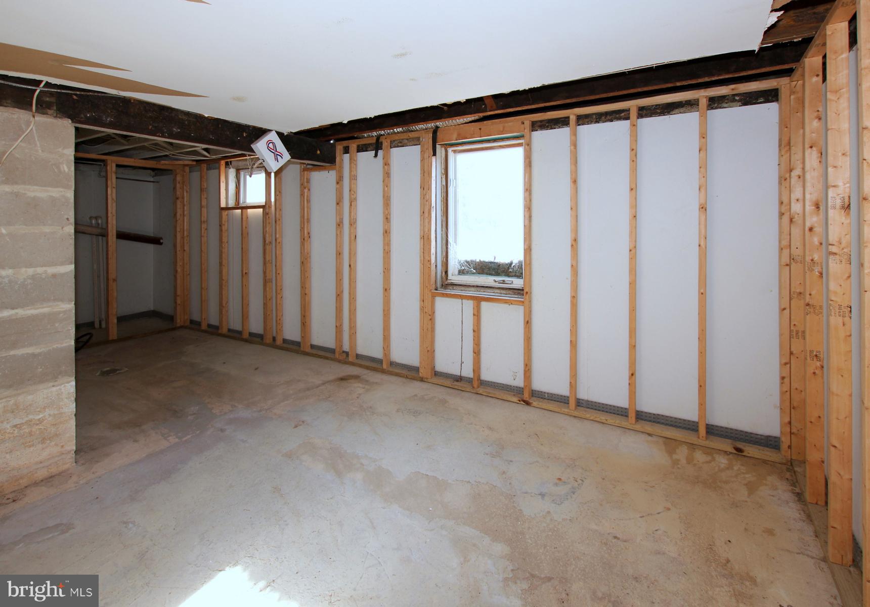 8085 Solley Road Pasadena, MD 21122 - Photo 29 of 29 Basement