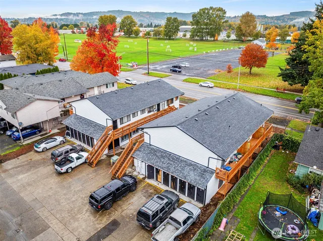 $1,200,000 | 947-953 7th Avenue, Longview, WA 98632