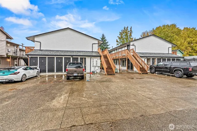 $1,200,000 | 947-953 7th Avenue, Longview, WA 98632
