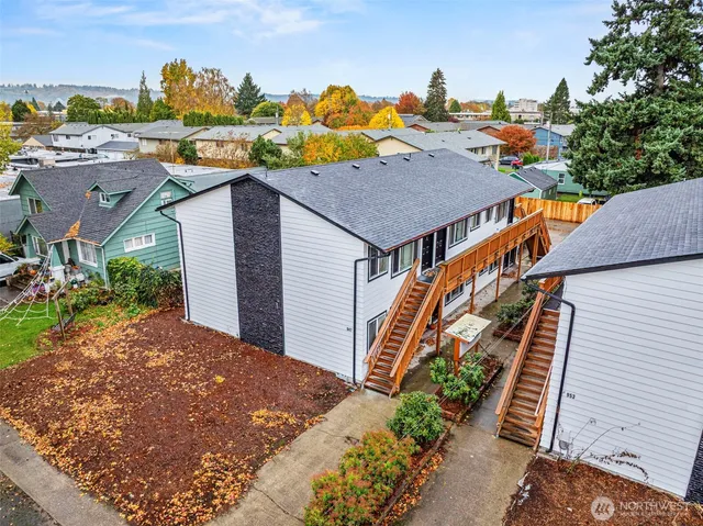 $1,200,000 | 947-953 7th Avenue, Longview, WA 98632