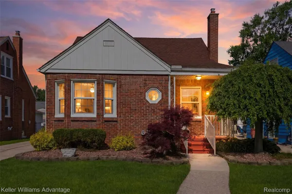 $225,000 | 3154 Roosevelt Street, Dearborn, MI 48124
