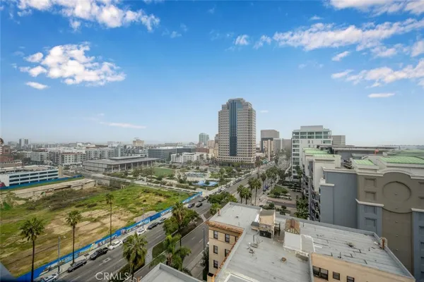 $327,500 | 360 West Ocean Boulevard, Unit 203, Long Beach, CA 90802