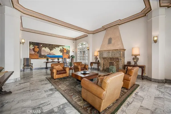 $327,500 | 360 West Ocean Boulevard, Unit 203, Long Beach, CA 90802