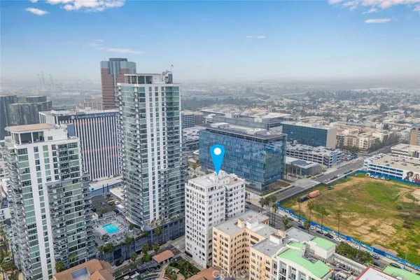 $327,500 | 360 West Ocean Boulevard, Unit 203, Long Beach, CA 90802