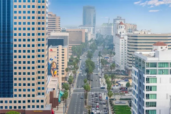 $327,500 | 360 West Ocean Boulevard, Unit 203, Long Beach, CA 90802