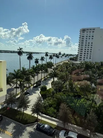 $6,000 | 1501 South Flagler Drive, Unit 7H, West Palm Beach, FL 33401