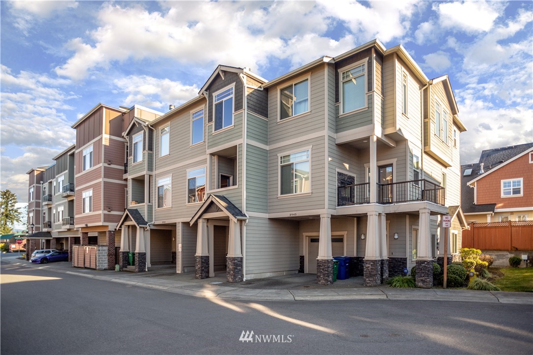 3949 Northeast 3rd Place Renton, WA 98056 - Photo 1 of 22