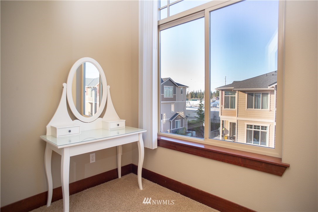 3949 Northeast 3rd Place Renton, WA 98056 - Photo 15 of 22
