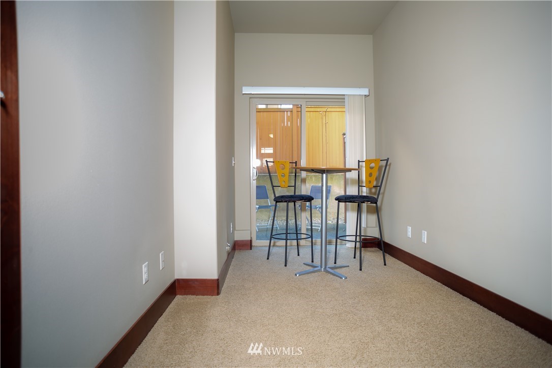 3949 Northeast 3rd Place Renton, WA 98056 - Photo 22 of 22