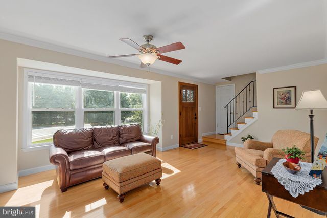 $740,000 | 5103 Taney Avenue, Alexandria, VA 22304