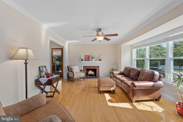 $740,000 | 5103 Taney Avenue, Alexandria, VA 22304