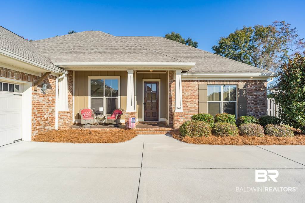 561 Musket Avenue Fairhope, AL 36532 - Photo 2 of 25 Front Entrance