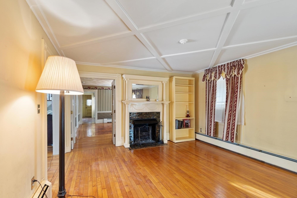 30 Breed Street Lynn, MA 01902 - Photo 8 of 40