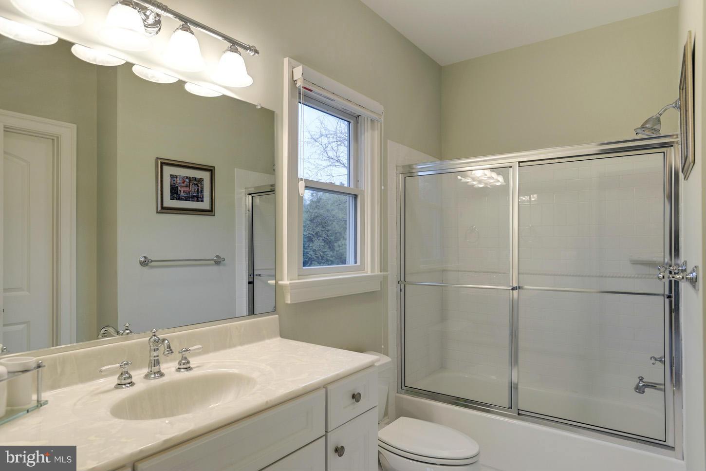 11815 Frederick Road Ellicott City, MD 21042 - Photo 14 of 29 Attached Full Bath