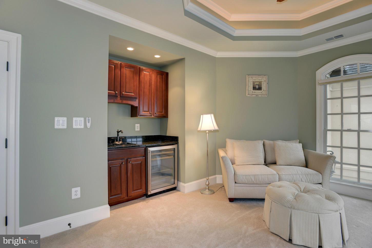 11815 Frederick Road Ellicott City, MD 21042 - Photo 17 of 29 Master Sitting Room