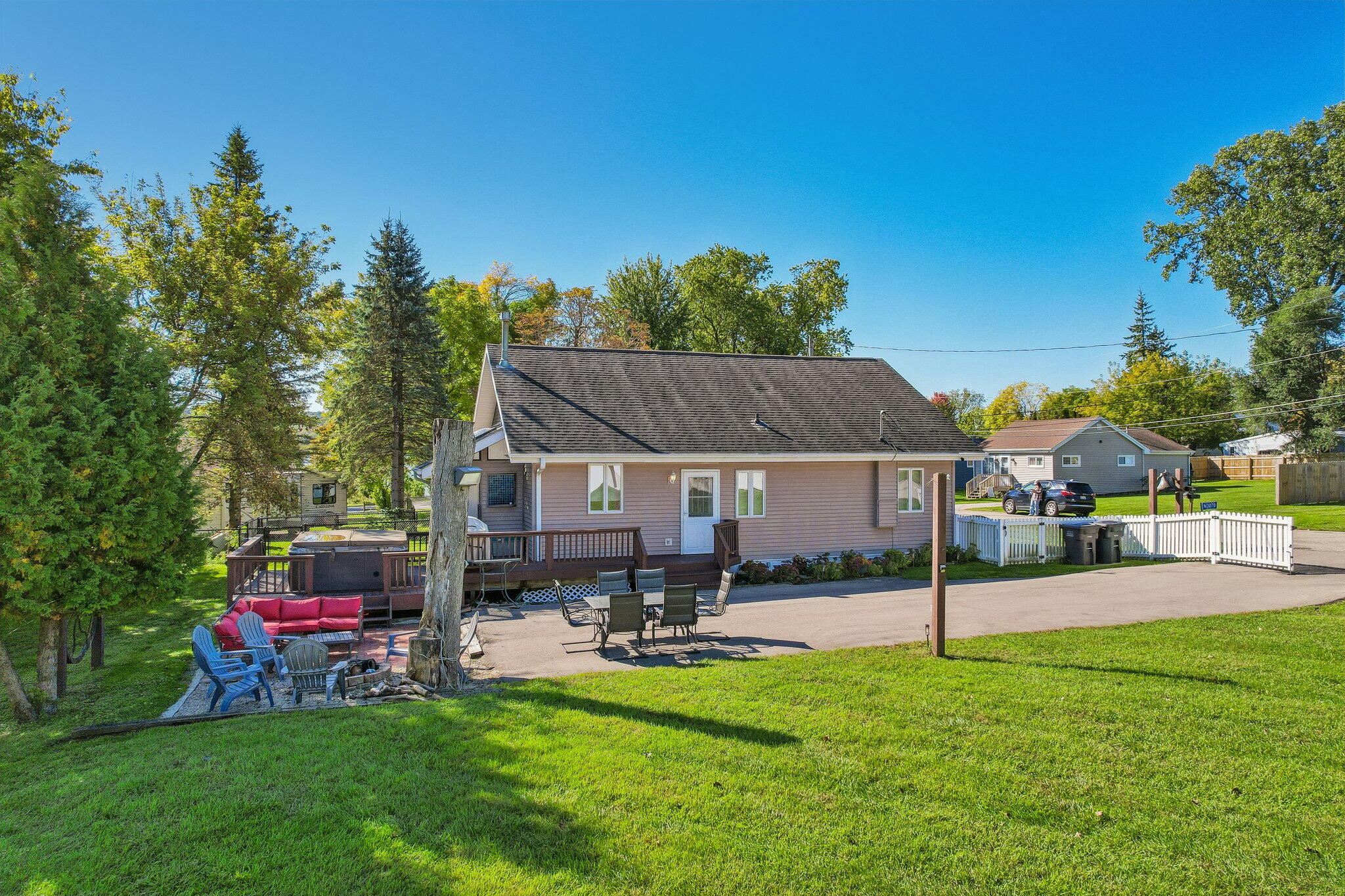 N3070 Tamarack Road Lake Geneva, WI 53147 - Photo 36 of 56 42-web-or-mls-N3070 Tamarack Rd-S0710-04