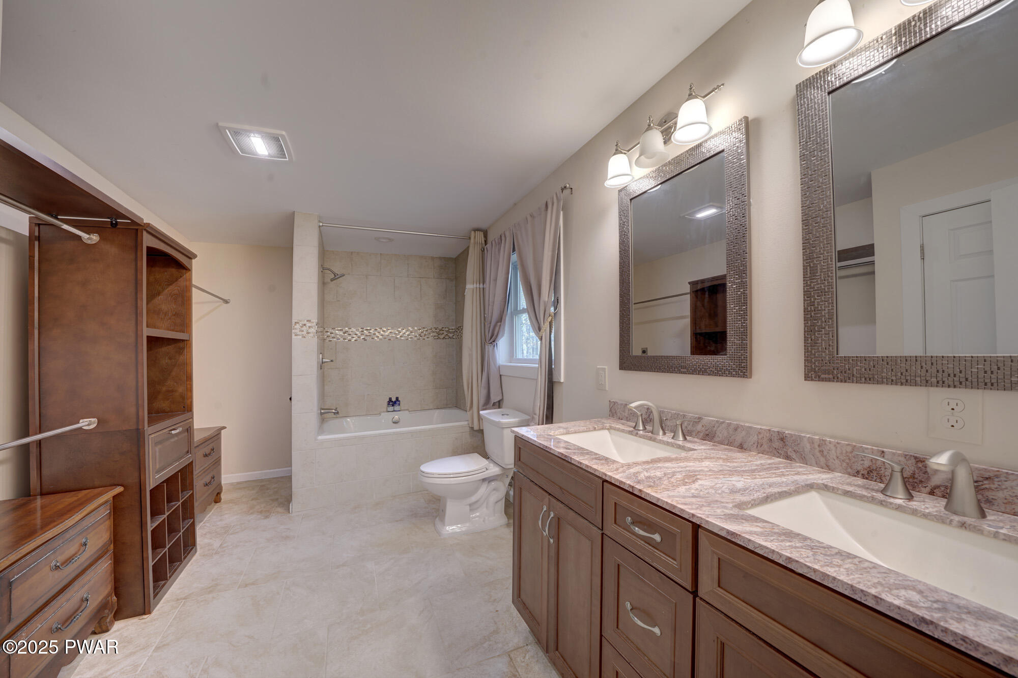 226 Well Road Greeley, PA 18425 - Photo 12 of 28 Master Bath